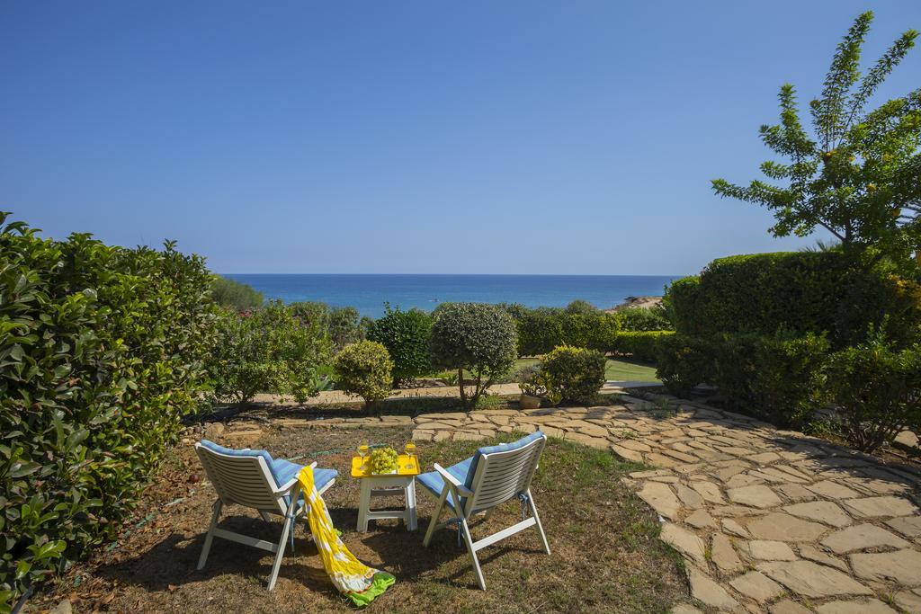 Protaras Beachfront Sirina Lina Suite Παραλίμνι Εξωτερικό φωτογραφία