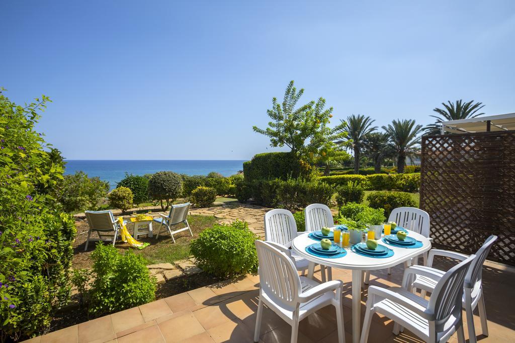 Protaras Beachfront Sirina Lina Suite Παραλίμνι Εξωτερικό φωτογραφία